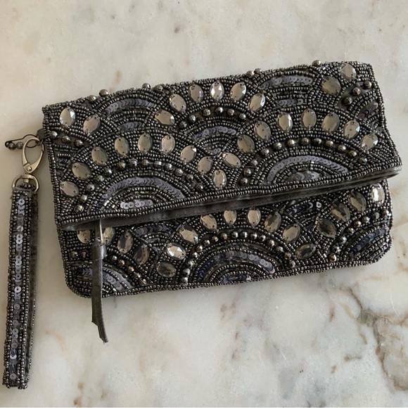 Gorgeous Beaded Bag - Picture 2 of 12